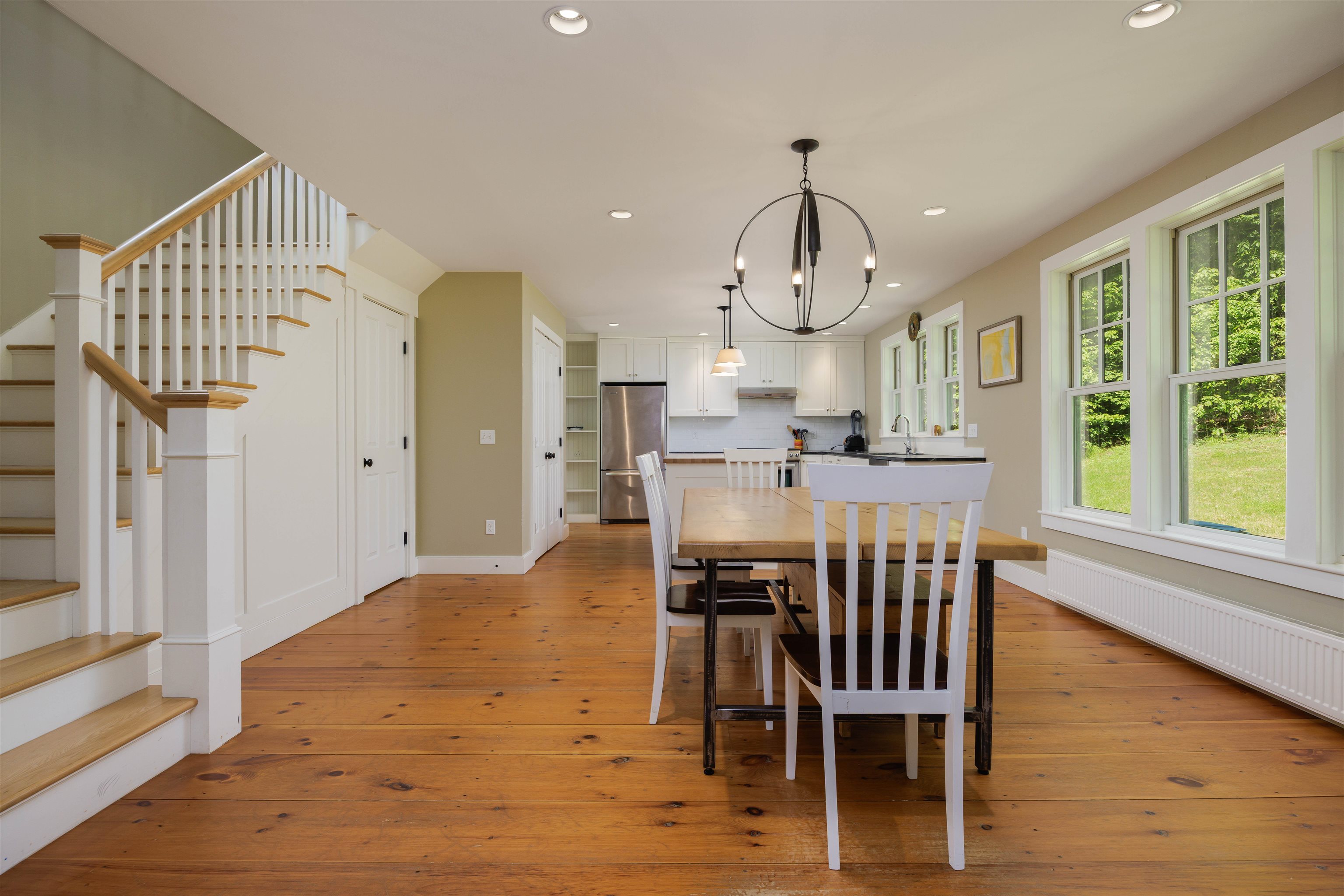 63 Royal Tyler Road Hartford, VT 05059 - Photo 5 of 39