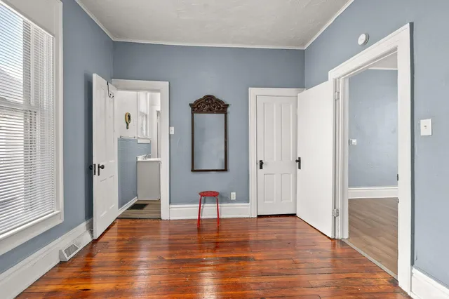 $180,700 | 1712 Illinois Street, Fort Wayne, IN 46808