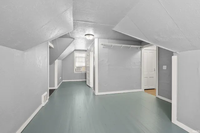 $180,700 | 1712 Illinois Street, Fort Wayne, IN 46808