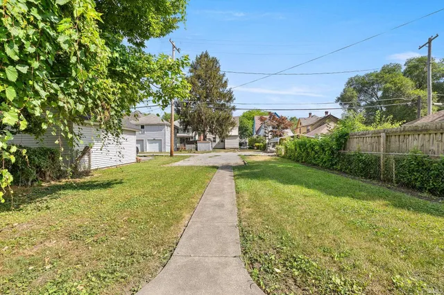 $180,700 | 1712 Illinois Street, Fort Wayne, IN 46808