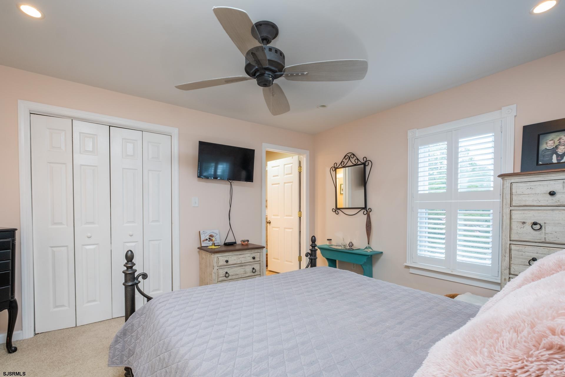 306 North Shore Road Marmora, NJ 08223 - Photo 11 of 25 Gallery Image 11