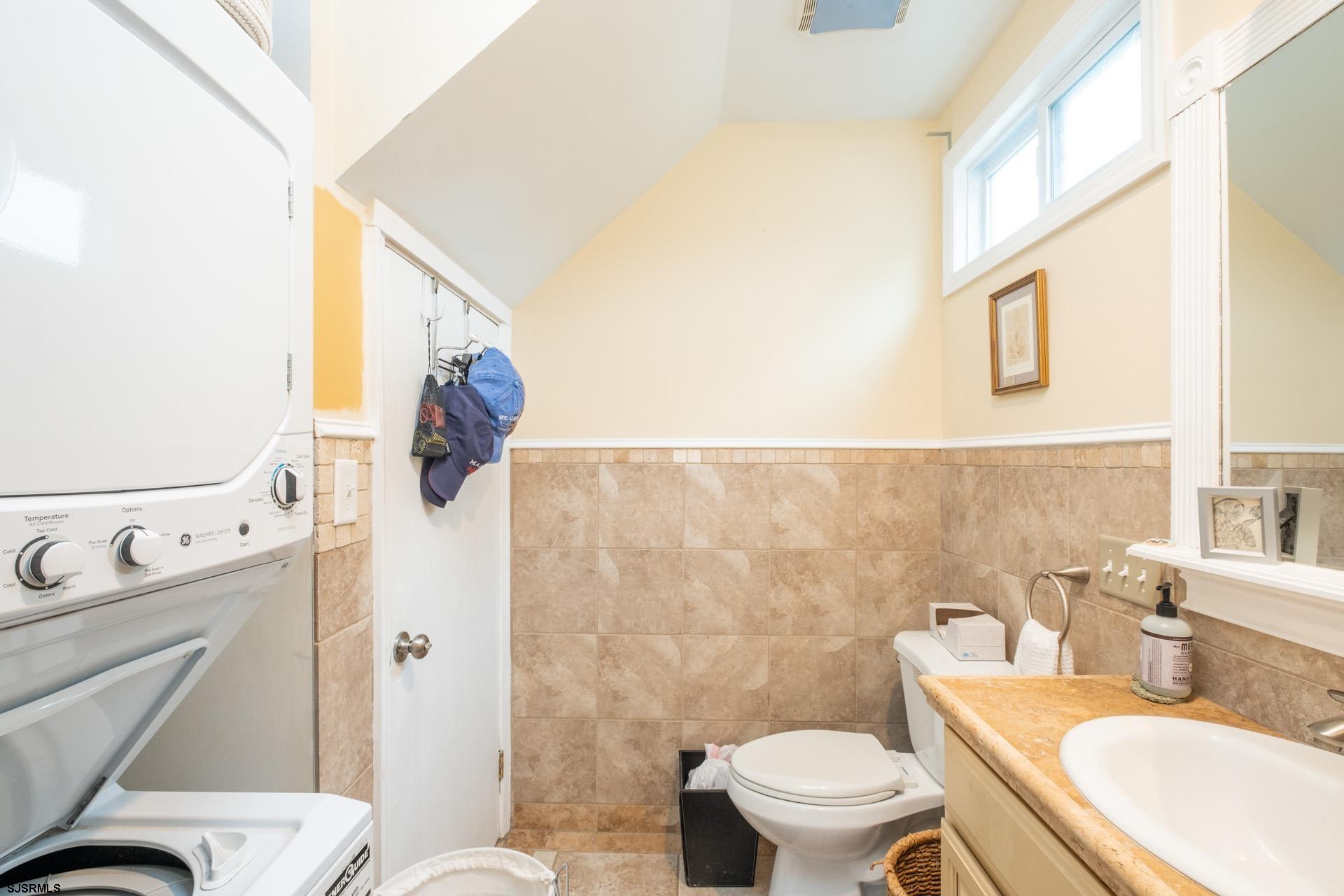 306 North Shore Road Marmora, NJ 08223 - Photo 9 of 25 Gallery Image 9