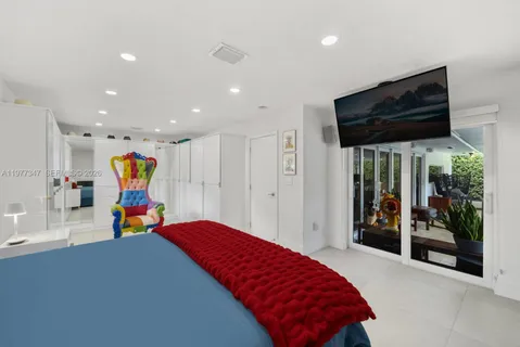 $1,299,000 | 21015 Northeast 19th Court, Miami, FL 33179