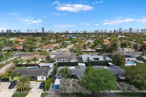 $1,299,000 | 21015 Northeast 19th Court, Miami, FL 33179