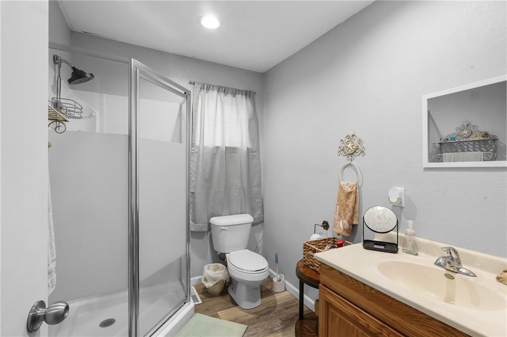 38080 Osawatomie Road Osawatomie, KS 66064 - Photo 14 of 16