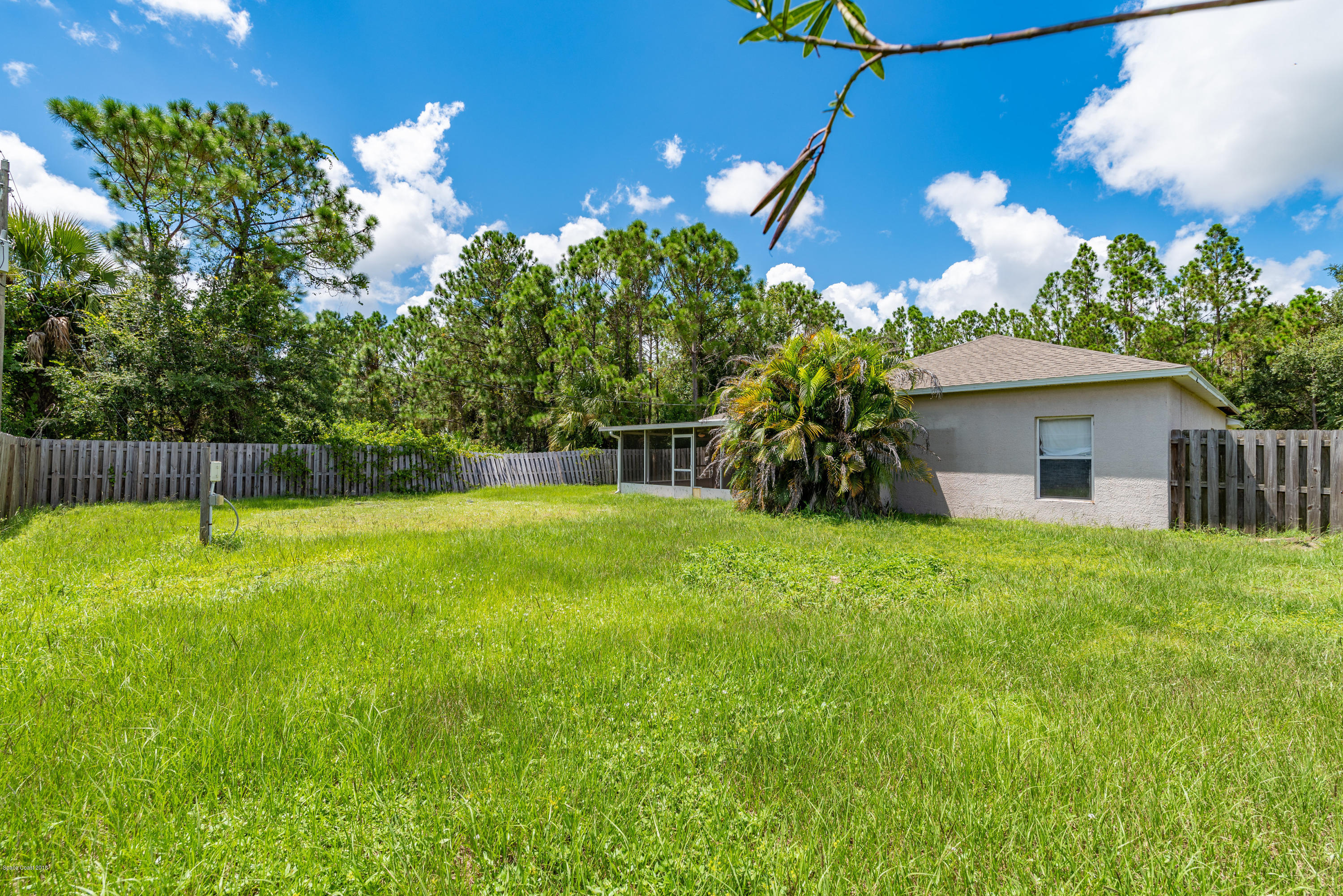 240 Crosspoint Street Southeast Palm Bay, FL 32909 - Photo 26 of 30 240CrosspointStreetSE(82of89)