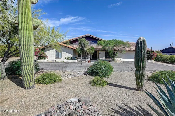 $965,000 | 9033 East Lazywood Place, Carefree, AZ 85377