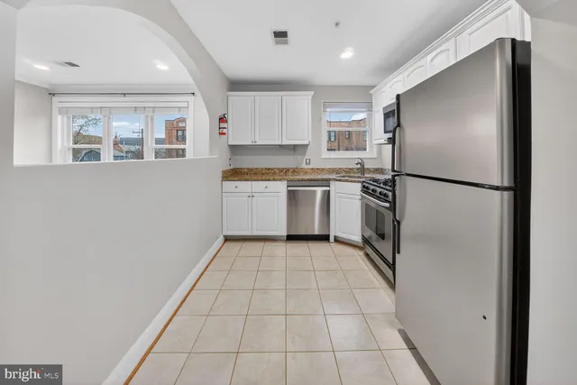 $2,500 | 401 Evarts Street Northeast, Unit 304, Washington, DC 20017