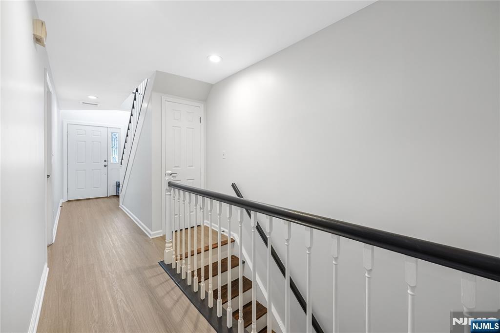 300 Gorge Road, Unit 8 Cliffside Park, NJ 07010 - Photo 15 of 32
