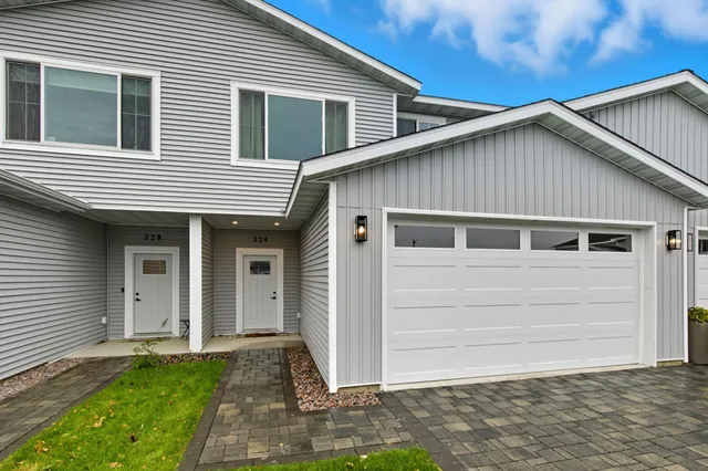 $384,900 | 324 Martinson Boulevard, Spicer, MN 56288