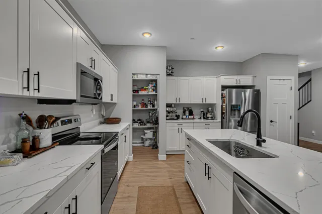 $384,900 | 324 Martinson Boulevard, Spicer, MN 56288