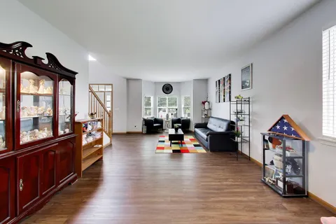 $435,000 | 527 Mara Lynn, Round Lake, IL 60073