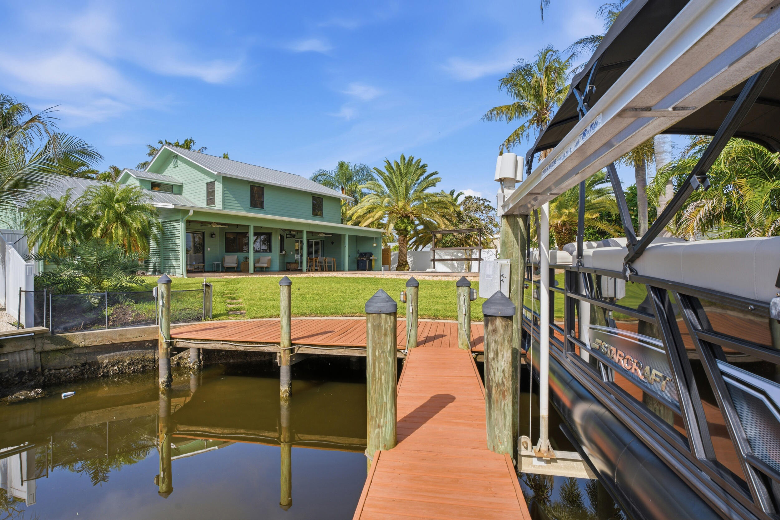 1489 Southwest Seahawk Way Palm City, FL 34990 - Photo 47 of 57 48_smg02149