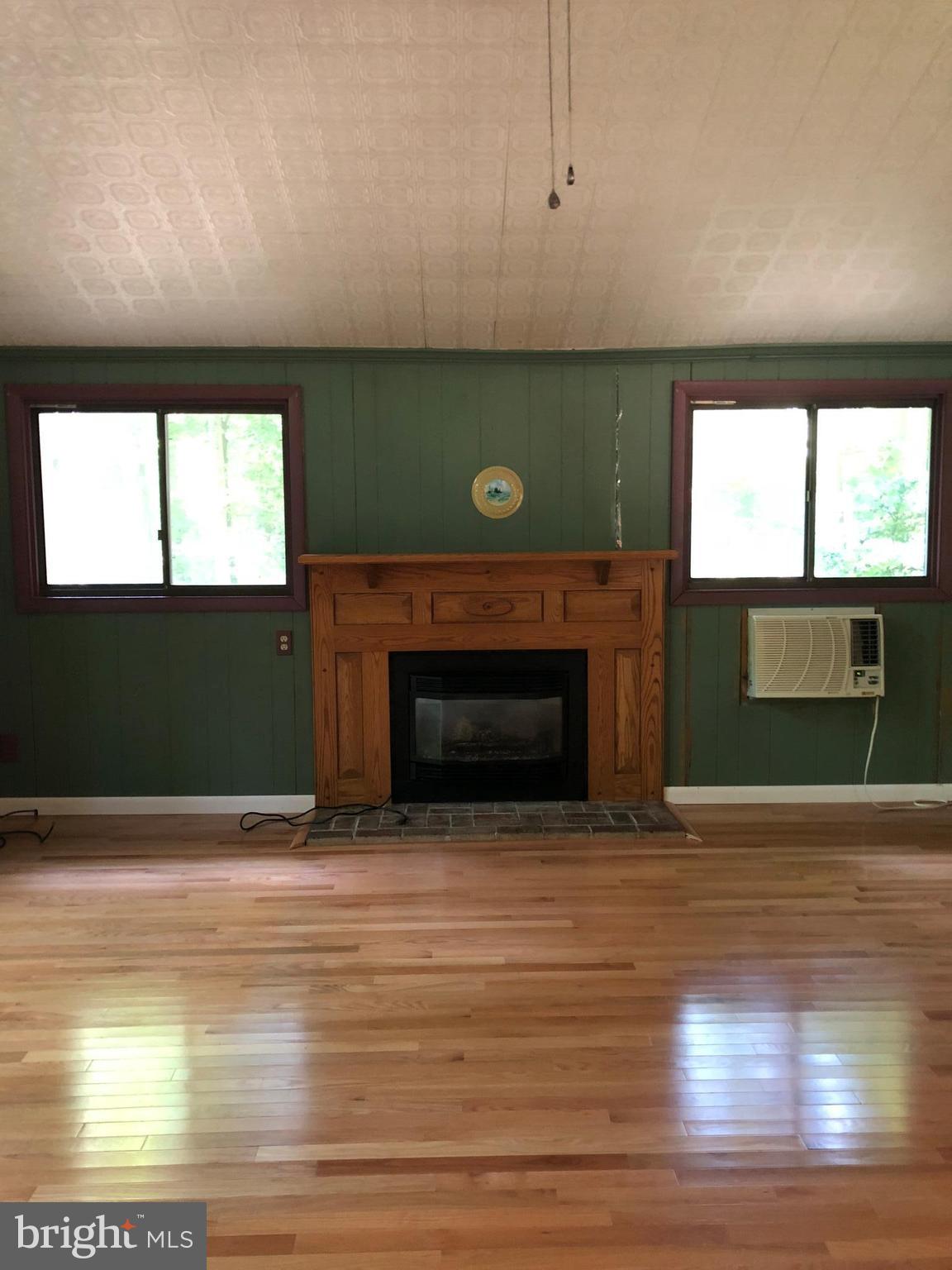 1952 Steamboat Run Road Shepherdstown, WV 25443 - Photo 4 of 20 Family Room