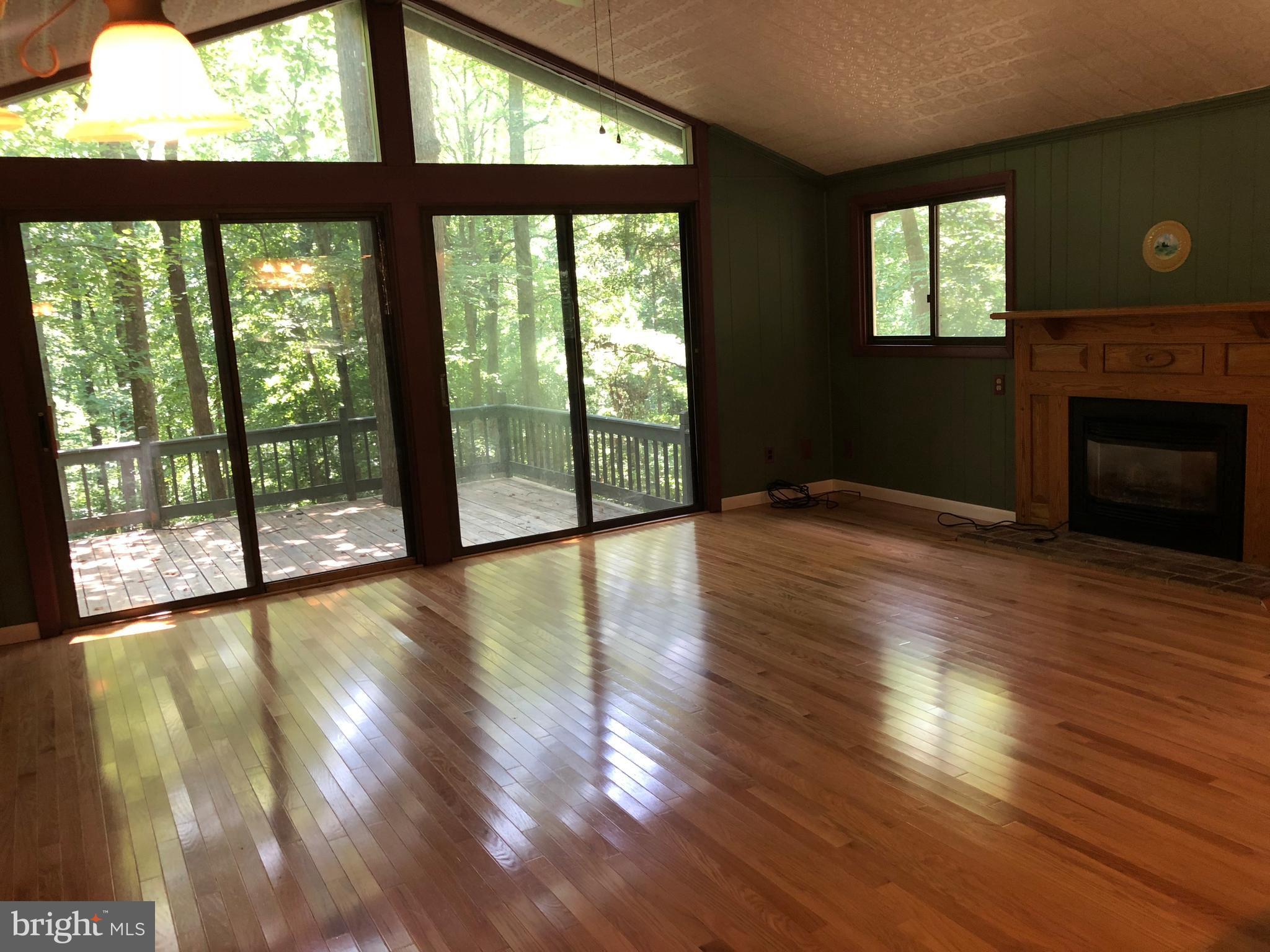 1952 Steamboat Run Road Shepherdstown, WV 25443 - Photo 9 of 20 Family Room