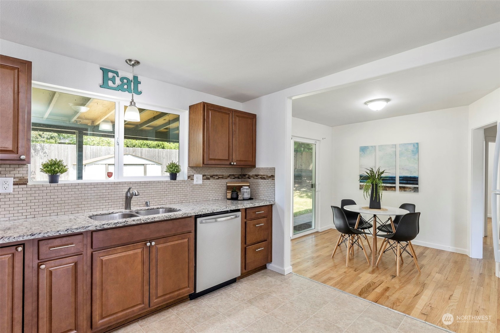 722 Pearl Street Bremerton, WA 98310 - Photo 8 of 25 Gallery Image 8