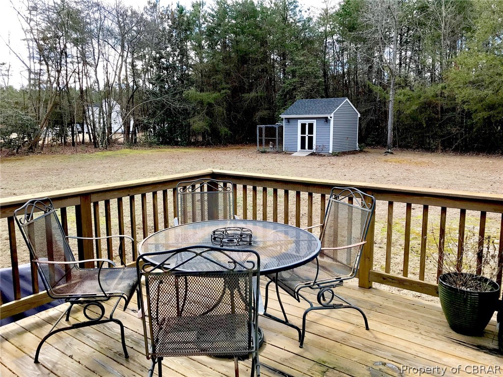 1235 Kates Neck Road Locust Hill, VA 23092 - Photo 3 of 27 Gallery Image 3