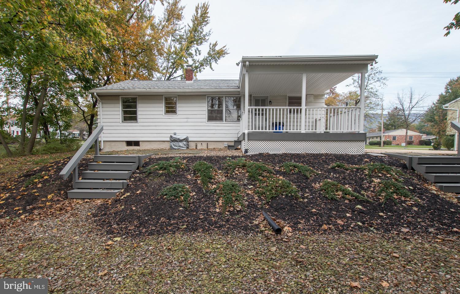904 Valley Road Enola, PA 17025 - Photo 13 of 28 Back deck