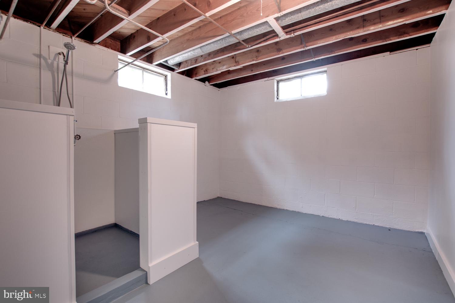 904 Valley Road Enola, PA 17025 - Photo 27 of 28 Working shower stall - animal washing station