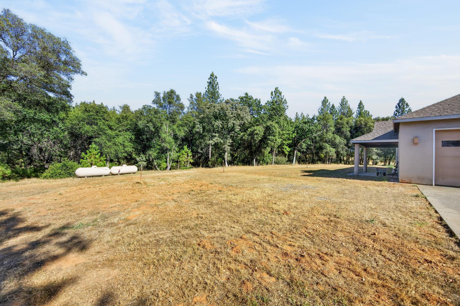 4000 Twin Ridges Road Garden Valley, CA 95633 - Photo 47 of 98