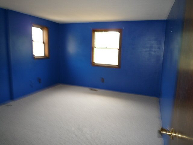 1786 Magnolia Road Vincennes, IN 47591 - Photo 8 of 12 Gallery Image 8