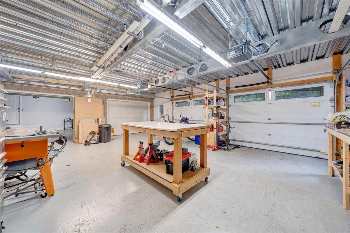 1236 Longview Road Roanoke, VA 24018 - Photo 44 of 58 044
