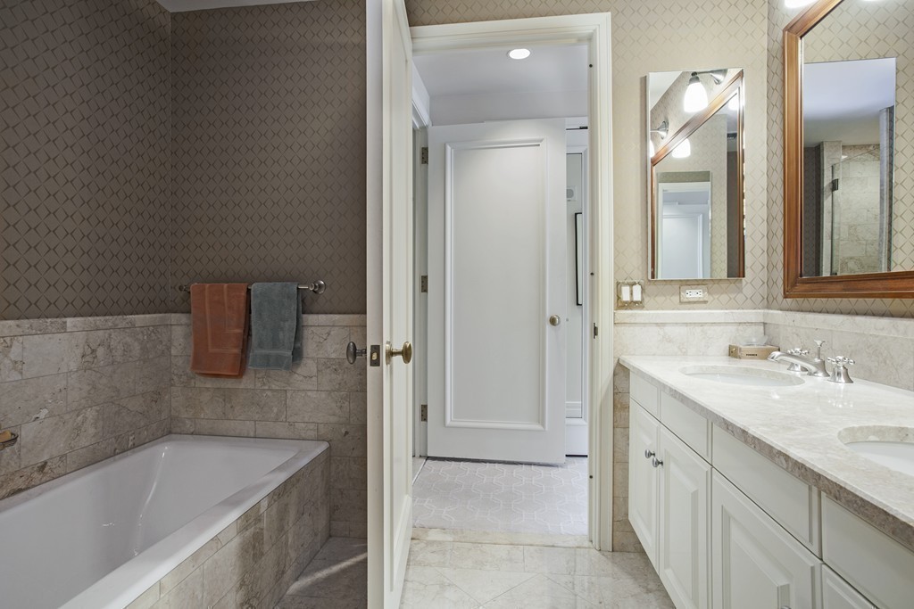 2 Avery Street, Unit 20H Boston, MA 02111 - Photo 18 of 30