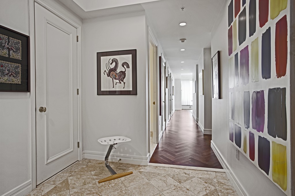 2 Avery Street, Unit 20H Boston, MA 02111 - Photo 19 of 30