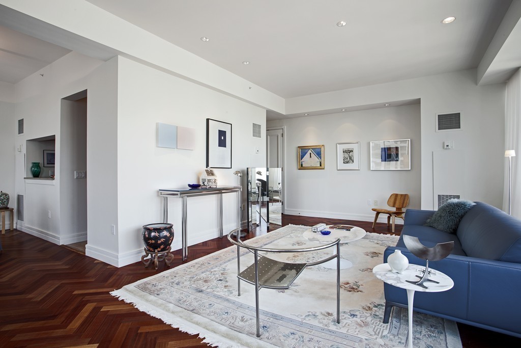 2 Avery Street, Unit 20H Boston, MA 02111 - Photo 4 of 30