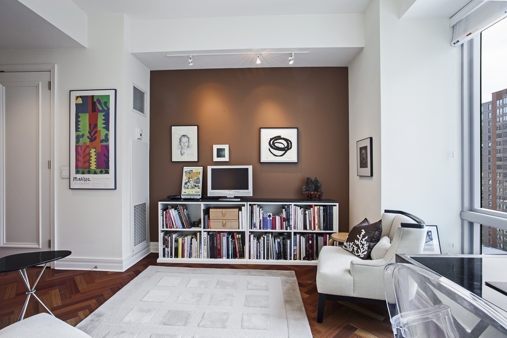 2 Avery Street, Unit 20H Boston, MA 02111 - Photo 10 of 30