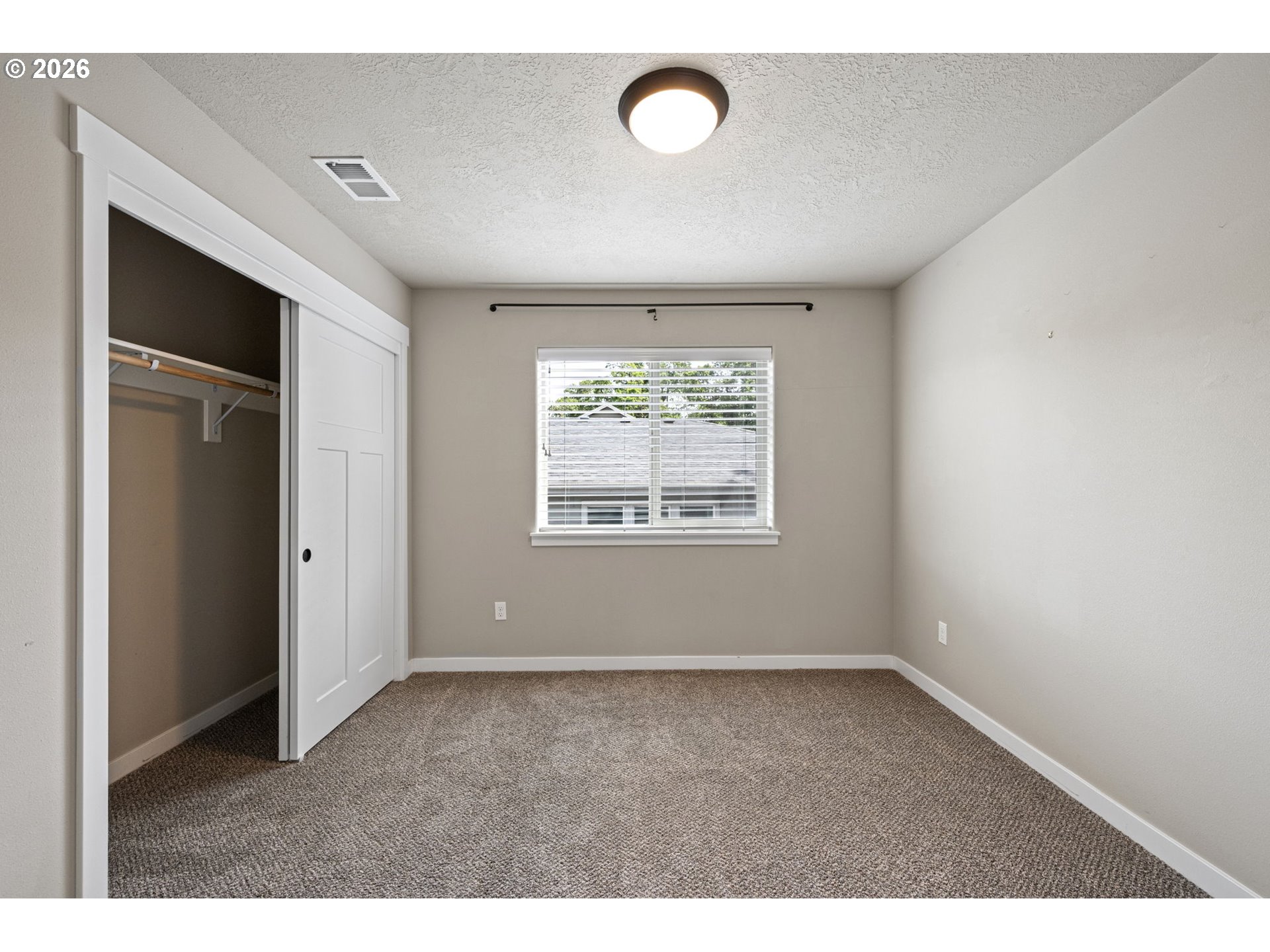 3237 Timberline Drive Eugene, OR 97405 - Photo 25 of 44 Bedroom
