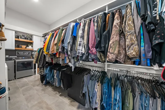 $850,000 | 2862 Benton Ridge Road, Palmyra, TN 37142