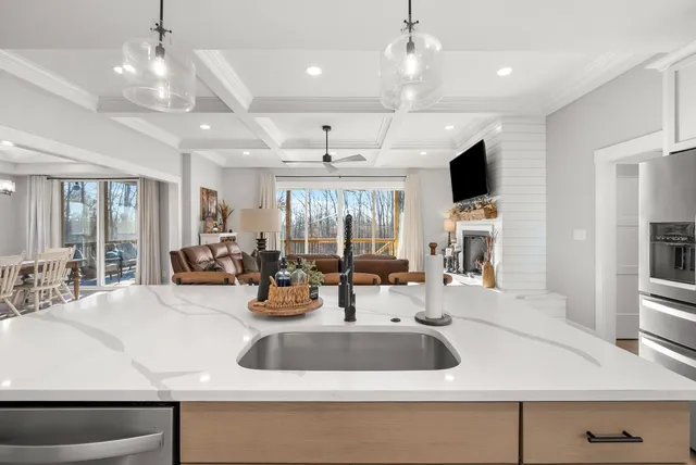 $850,000 | 2862 Benton Ridge Road, Palmyra, TN 37142