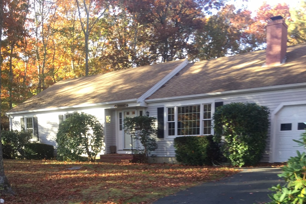 103 Cap'n Jac's Road Barnstable, MA 02632 - Photo 3 of 20