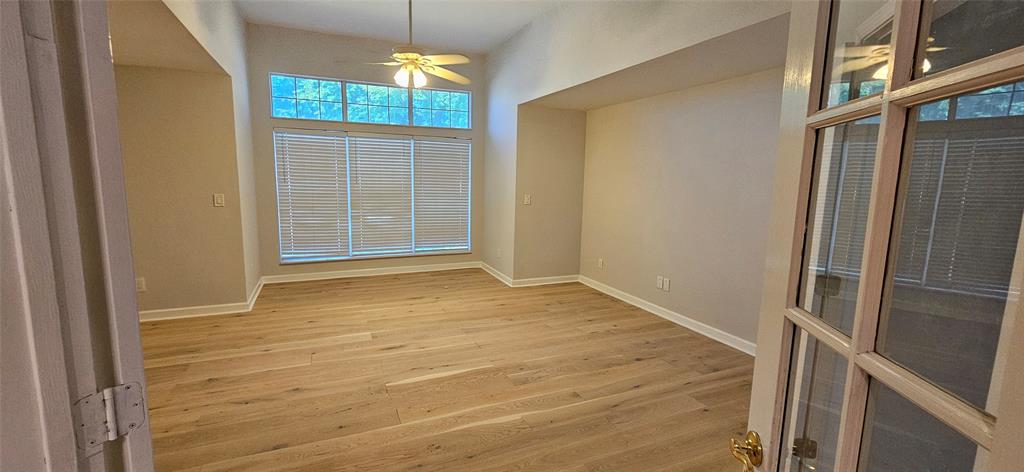 137 Oakview Gainesville, TX 76240 - Photo 13 of 37 Primary Bedroom.