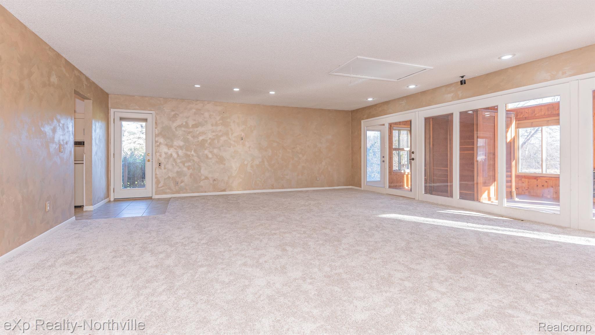 9457 Bergin Road Howell, MI 48843 - Photo 44 of 60 Gallery Image 44