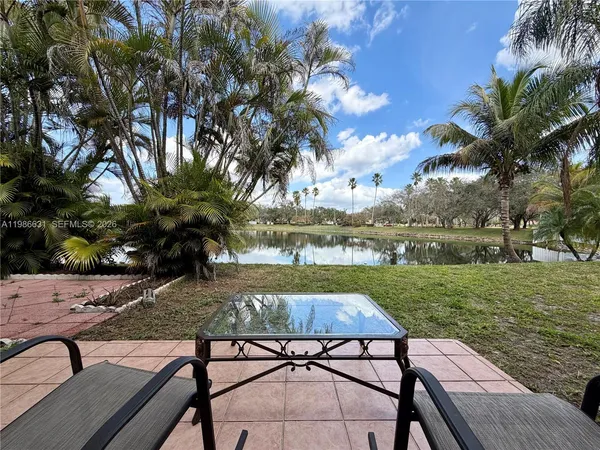 $3,900 | 12619 Northwest 11th Place, Sunrise, FL 33323