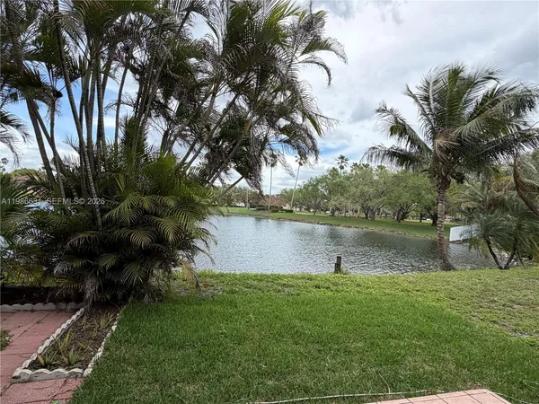 $3,900 | 12619 Northwest 11th Place, Sunrise, FL 33323