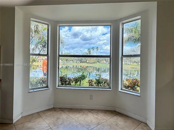 $3,900 | 12619 Northwest 11th Place, Sunrise, FL 33323