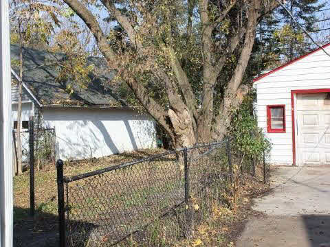 2134 Flushing Road Flint, MI 48504 - Photo 16 of 20 20113829-16.JPG