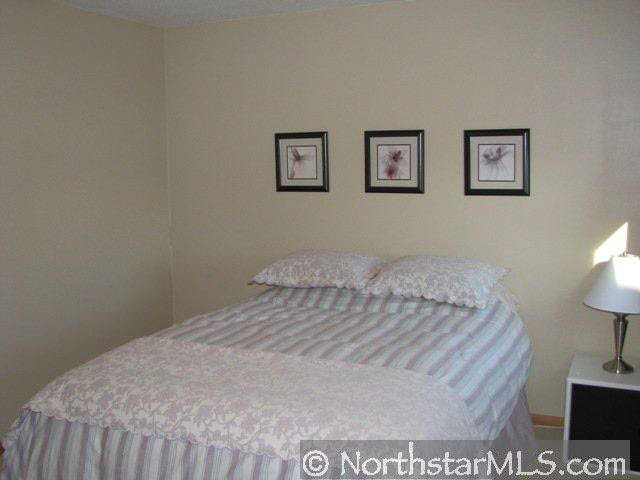2511 Superior Lane Northwest Rochester, MN 55901 - Photo 8 of 10 Gallery Image 8