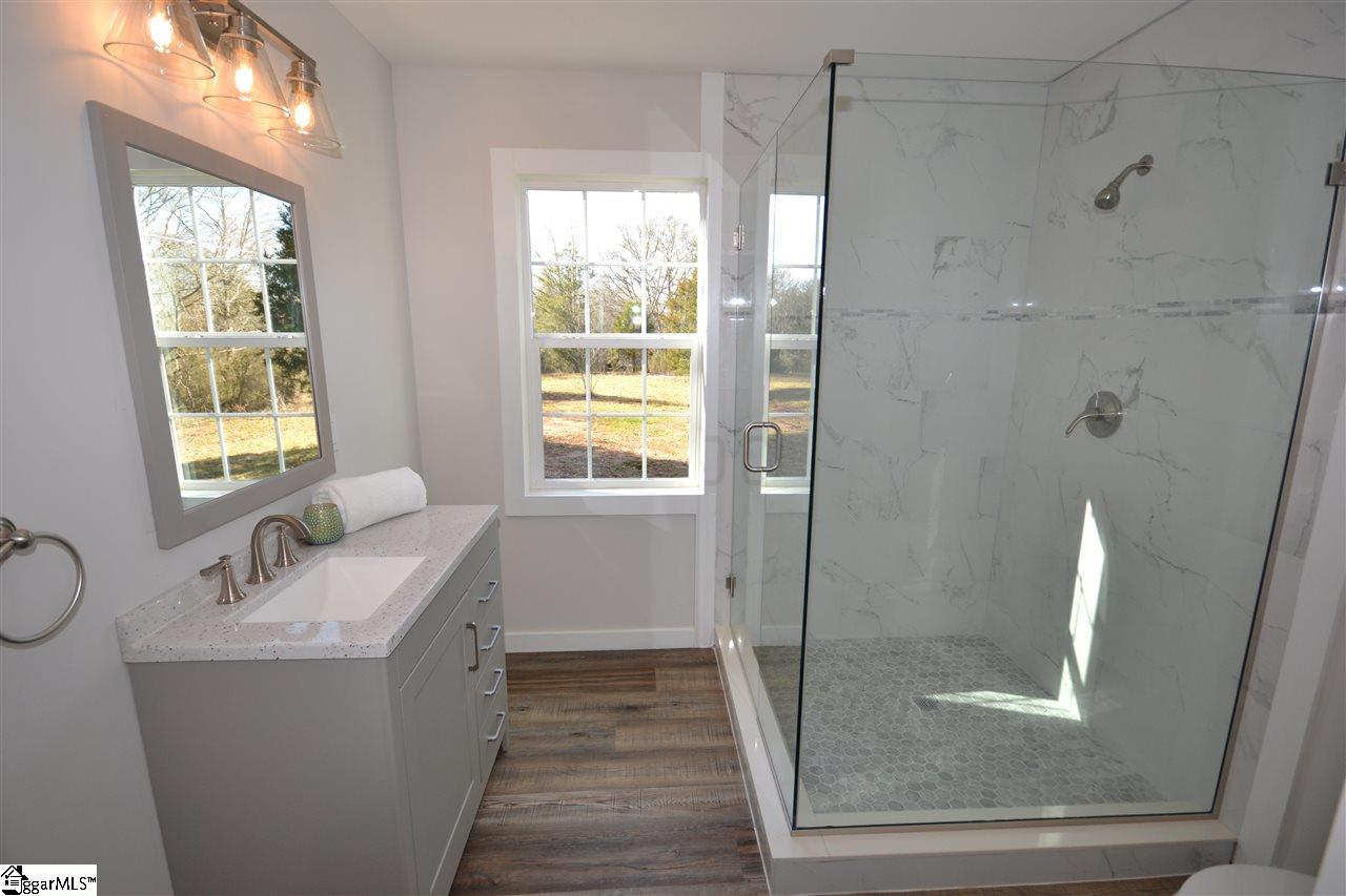 822 South Old Fairview Road Fountain Inn, SC 29644 - Photo 13 of 28