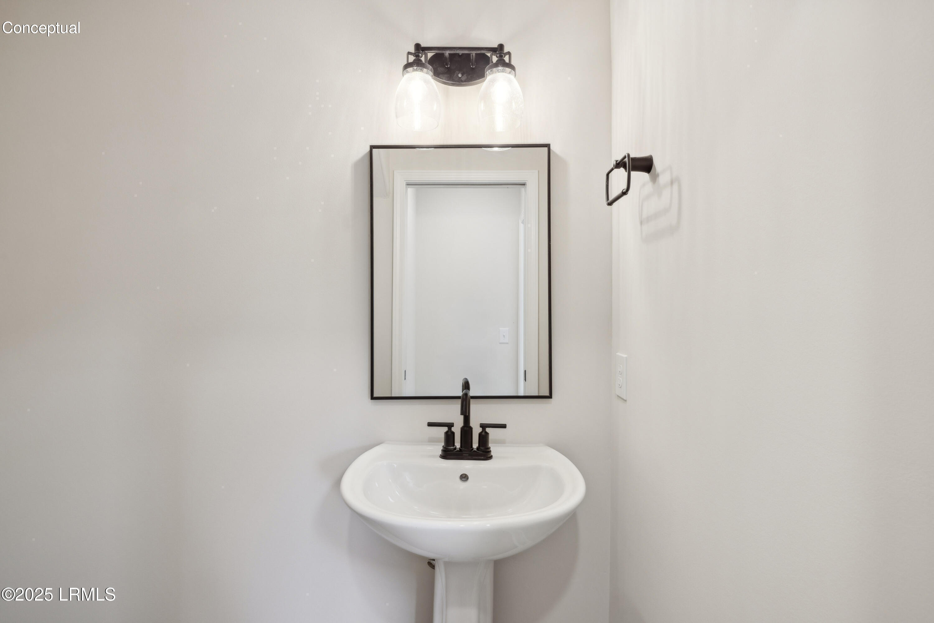 593 Royal Road Hardeeville, SC 29927 - Photo 8 of 39 238RoyalRoad-IslandHouseMedia-0028