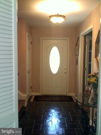 2115 Smoky Road Huntingtown, MD 20639 - Photo 5 of 23 Interior (General)