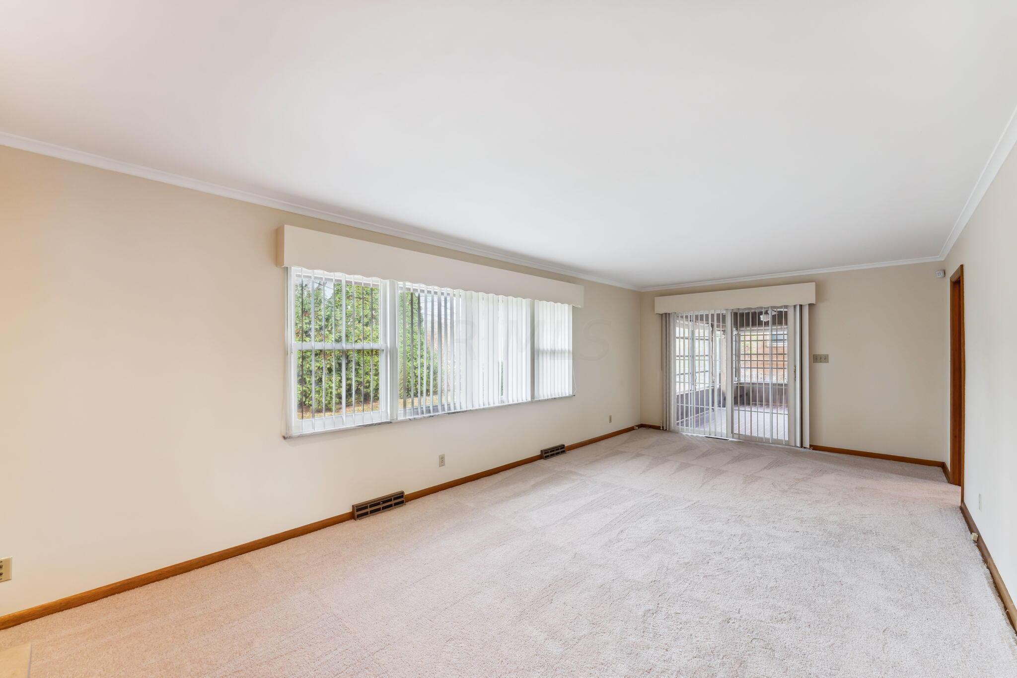 4319 Wanda Lane Road Columbus, OH 43224 - Photo 6 of 51 20-web-or-mls-4319-wanda-lane-rd