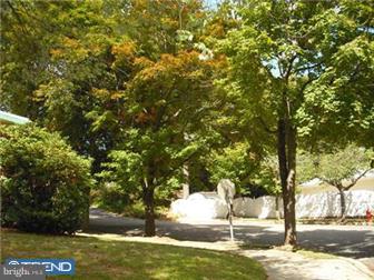 9118 Dale Road Philadelphia, PA 19115 - Photo 10 of 11 Gallery Image 10