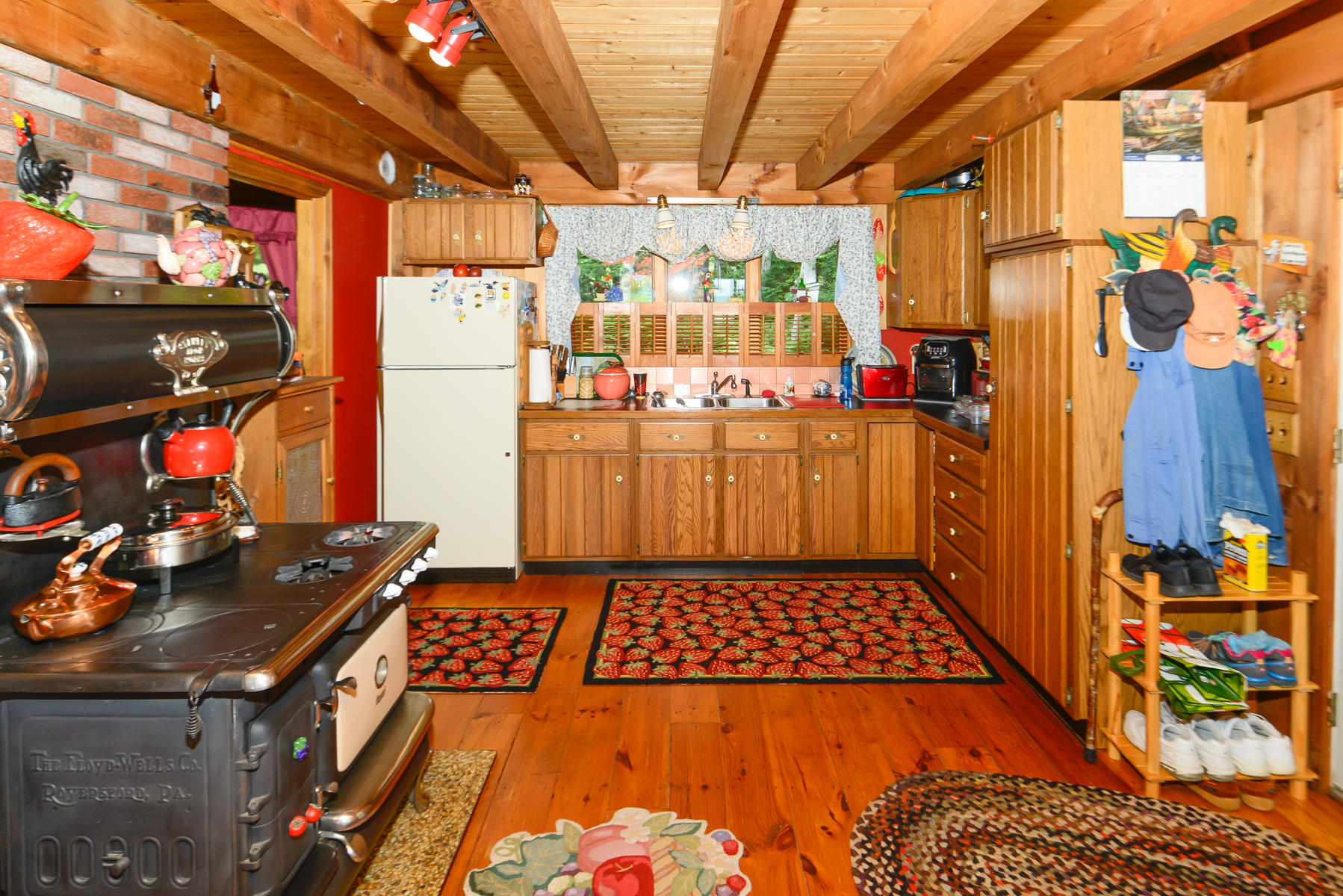 14 Pitts Road Harrison, ME 04040 - Photo 11 of 38 14 pitts-29