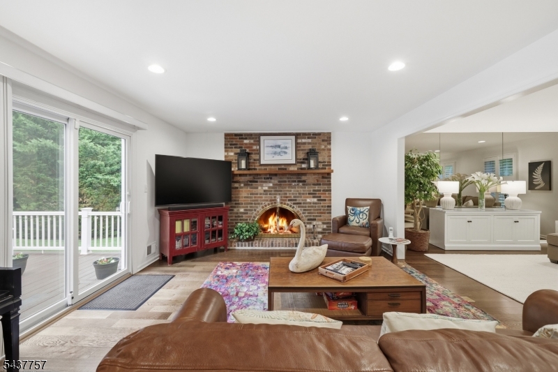 863 Papen Road Bridgewater, NJ 08807 - Photo 8 of 39