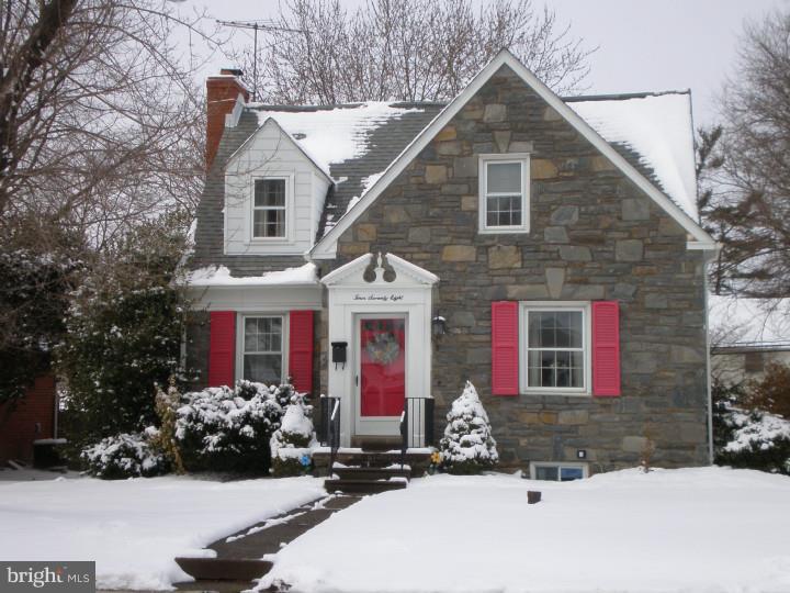 478 Thatcher Road Springfield, PA 19064 - Photo 1 of 25 Exterior Front