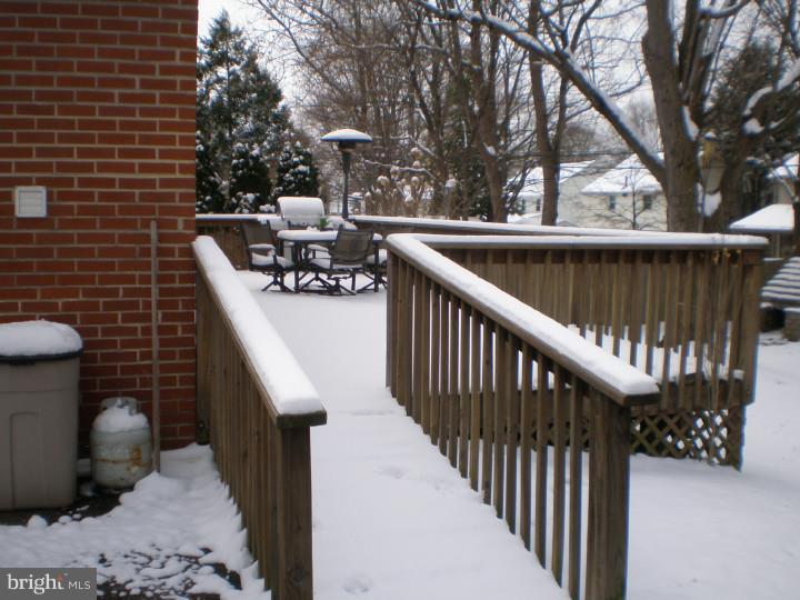 478 Thatcher Road Springfield, PA 19064 - Photo 4 of 25 Deck